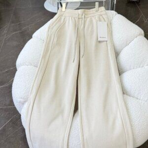 Lululemon Slim-Fit Sweatpants (Regular Size)